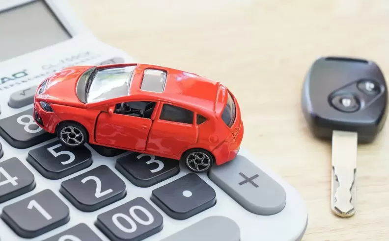 أسعار تأمين السيارات في الإمارات 2025