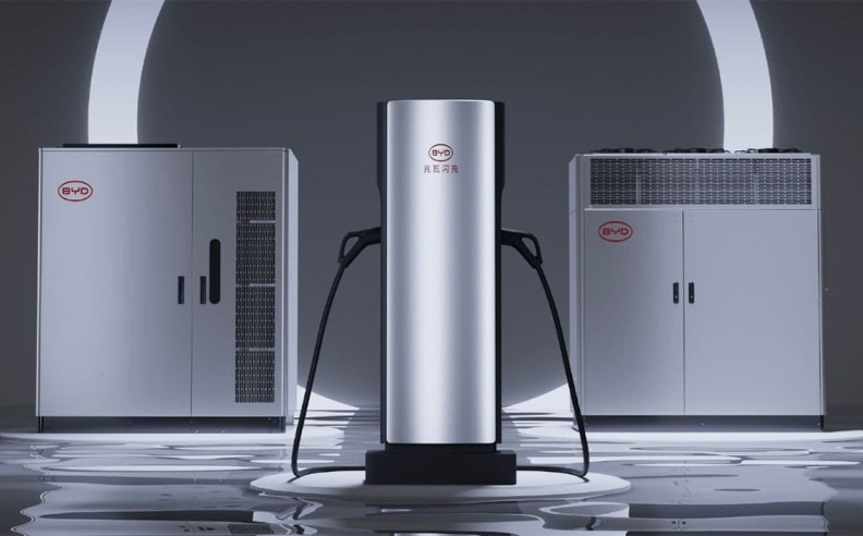 BYD الإمارات تكشف عن نظام الشحن فائق السرعة Megawatt Flash Charging