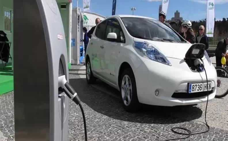 نوع قابس السيارات الكهربائية المناسب