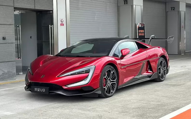 الصين تدخل عصر السيارات الخارقة