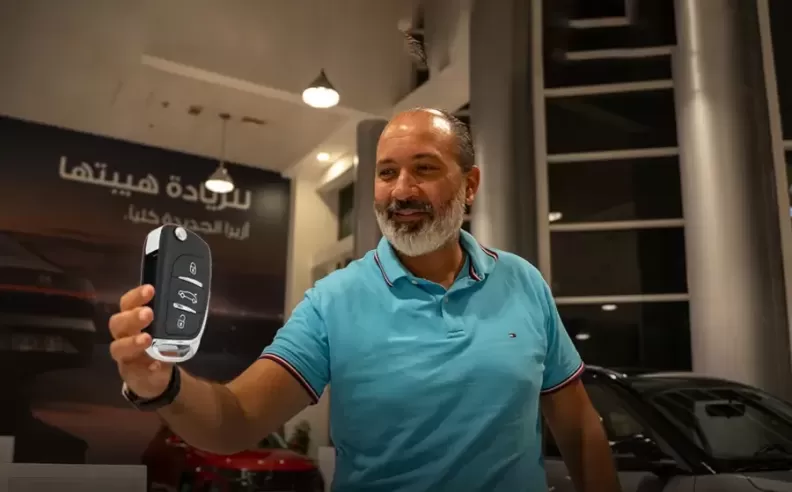 Video: Real Cost of Buying a New Car Revealed Inside Hyundai Showroom