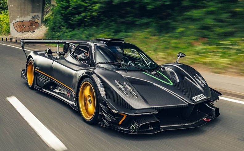 Zonda R