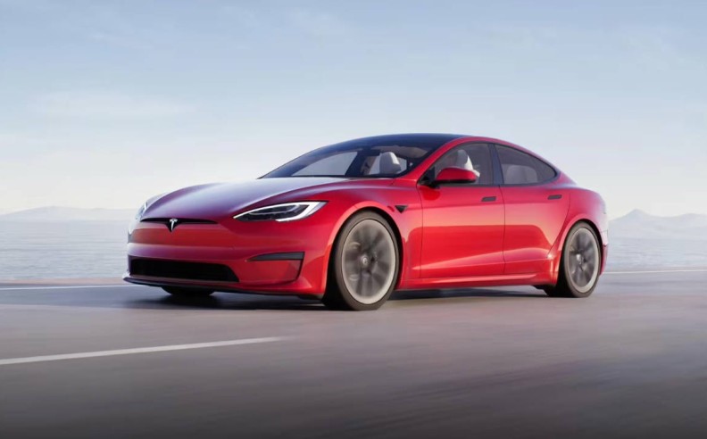 Tesla Roadster 2025