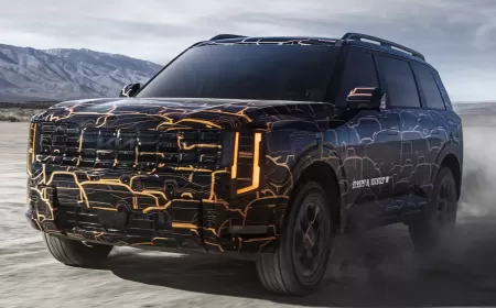 كيا تيلورايد 2027 تظهر قبل عرضها الرسمي: تصميم أكثر جرأة وتقنيات هجينة متطورة