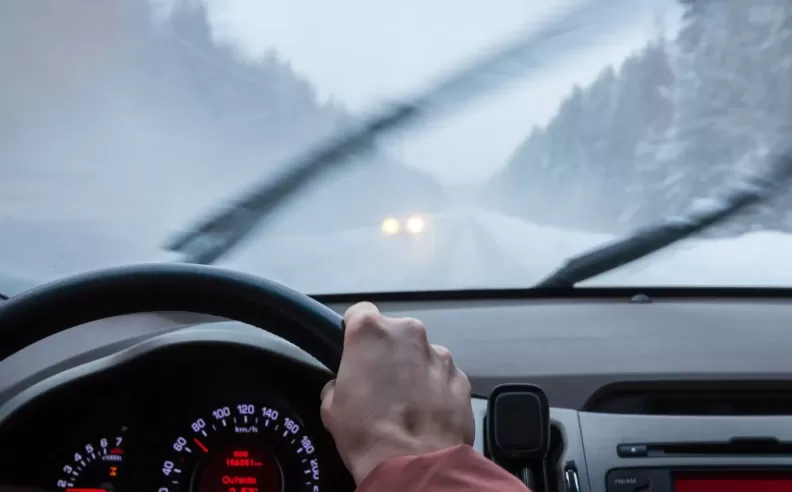 كيف تجهّز سيارتك للشتاء في السعودية: دليل شامل للأمان والكفاءة