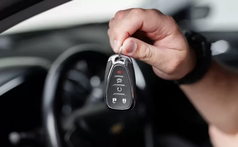 دليل شامل لبرمجة مفاتيح السيارة: كل ما تحتاج معرفته لتوفير الوقت والمال