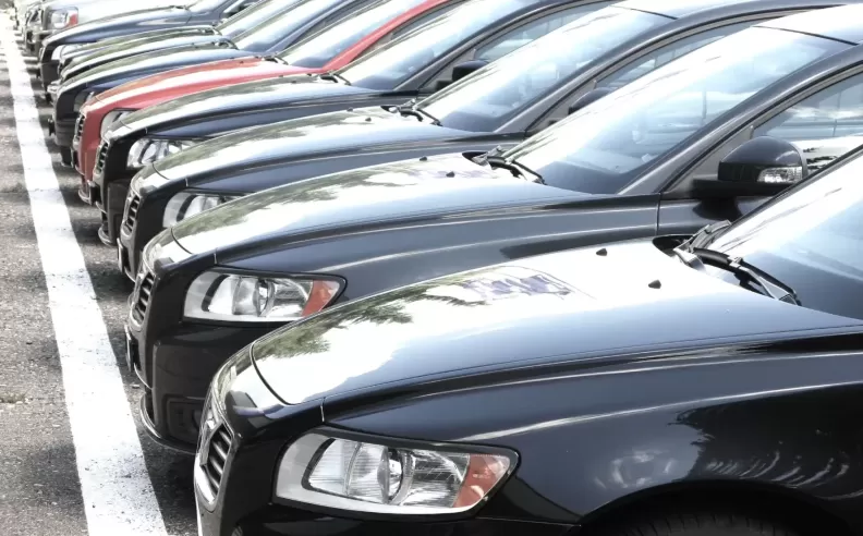 المتطلبات الأساسية لاستئجار سيارة في السعودية