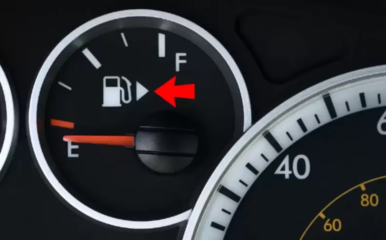 كيفية عمل مؤشر الوقود في السيارة