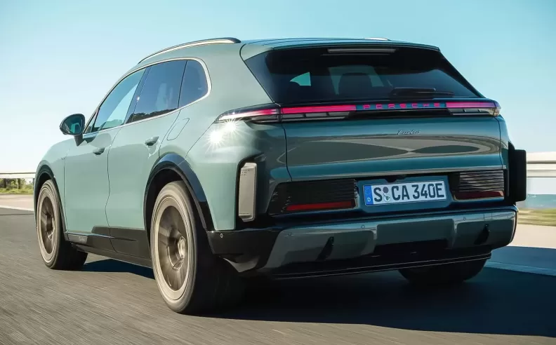 تصميم خارجي يشبه الماكان لكن بروح كايين