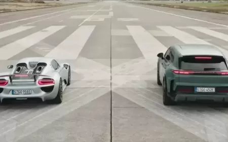 Porsche 918 Spyder Takes On Cayenne Turbo Electric in a Battle of Icons