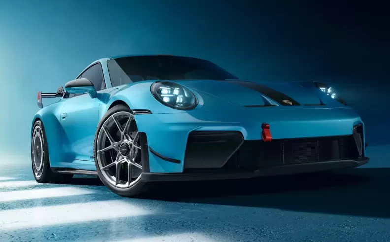Porsche 911 GT3 Gets a Manthey Kit and Breaks the Nürburgring Record