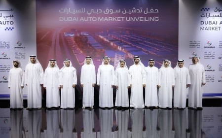 Maktoum bin Mohammed witnesses launch of Dubai Auto Market development project