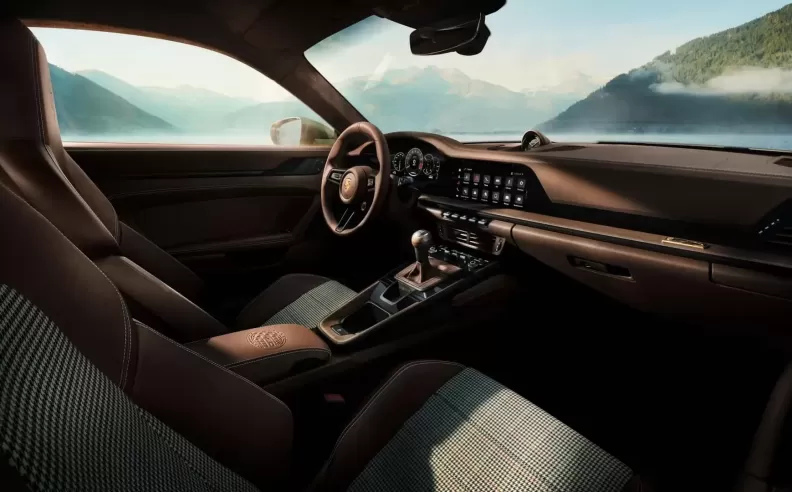 مقصورة تحتفل بالتراث بدقة حرفية