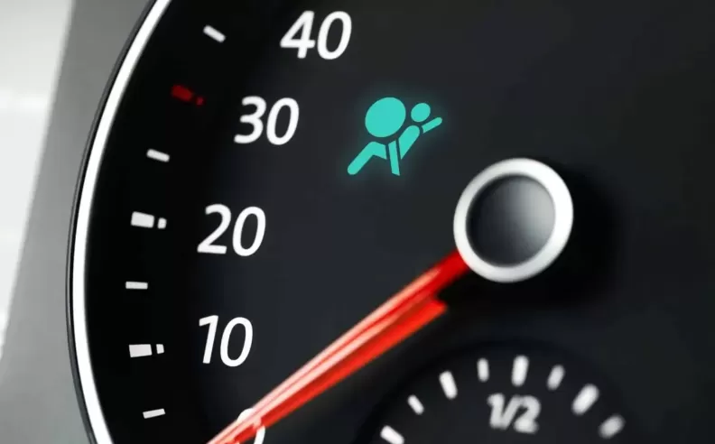 كيفية التعامل مع أعطال الوسادة الهوائية