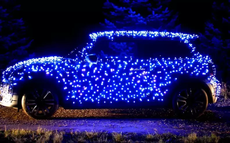 The Laws and Safety Risks of Car Light Decorations