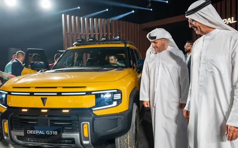 تعليقات المسؤولين على إطلاق ديبال G318