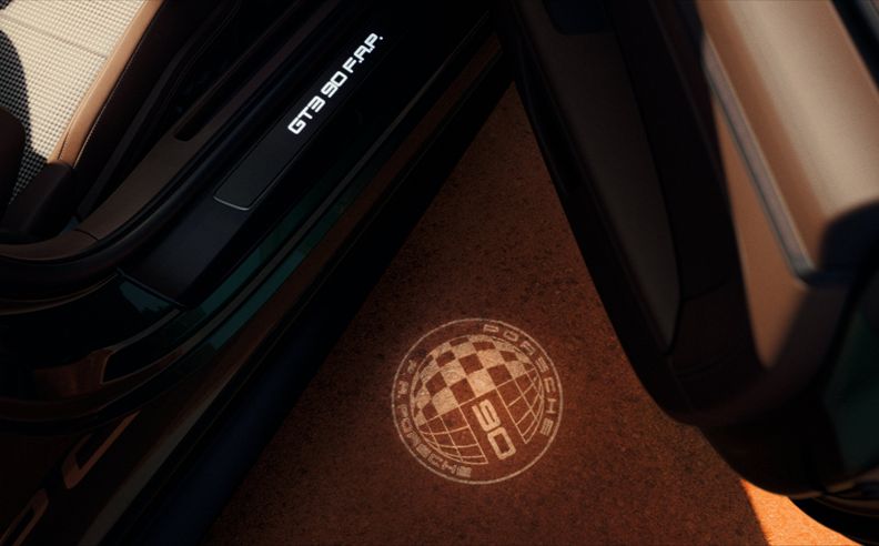 Special Travel Bag and Porsche Junior Commemorative