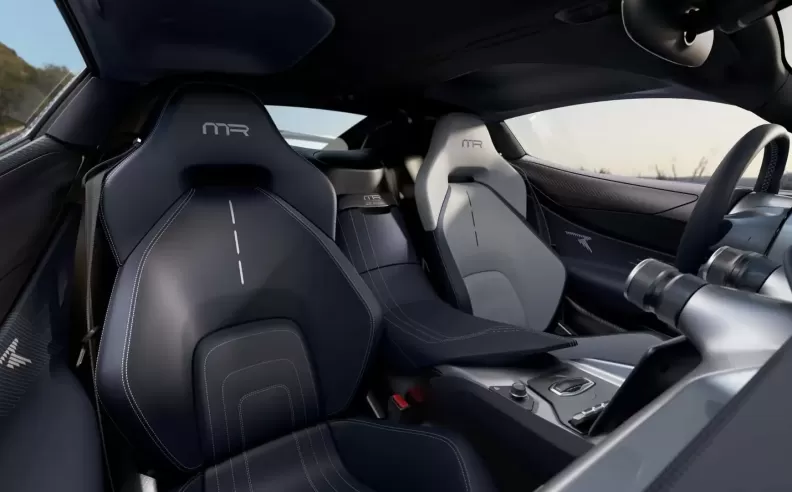 أداء يتحدى المنطق