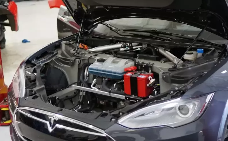 فحص نظام البطارية عالية الجهد