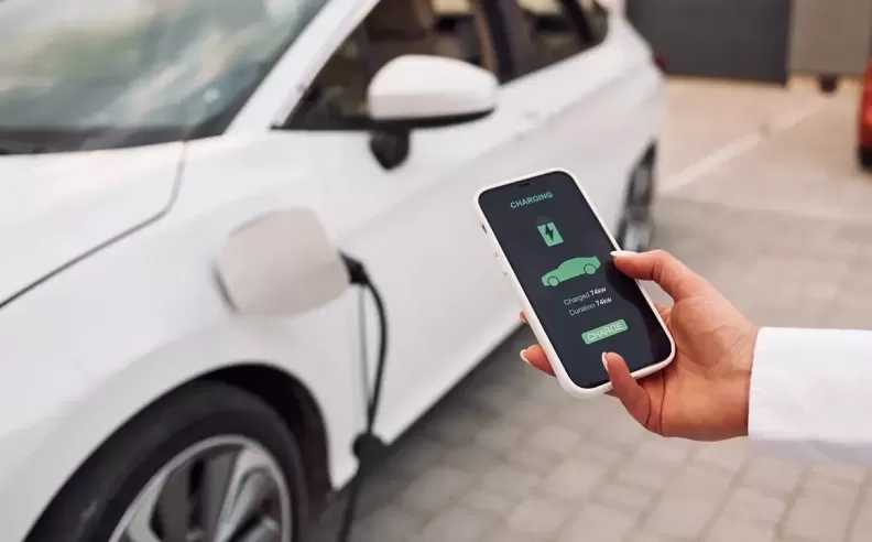 فحص كابل ومنفذ الشحن