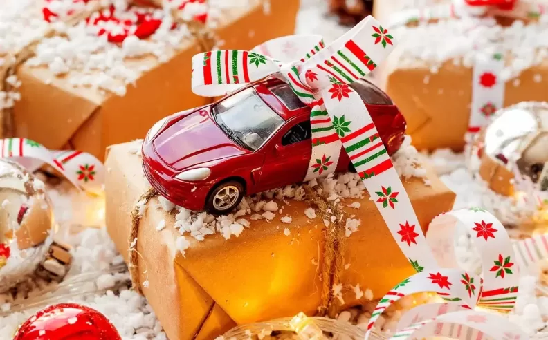 Top Christmas Gifts for Car Lovers in Saudi Arabia