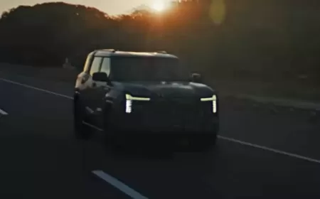 Video: Mitsubishi Hints at New Pajero with Retro Inspired SUV Teaser