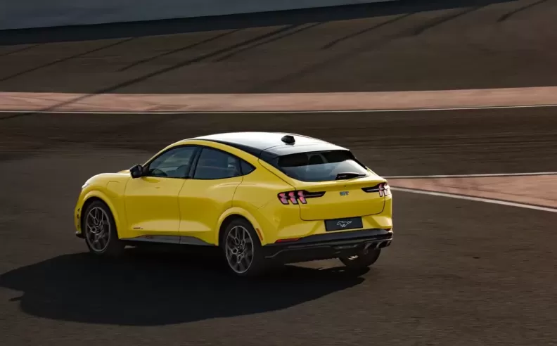 تصميم موستانج بروح المستقبل