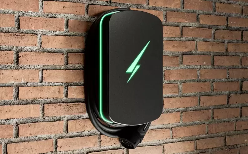 تحديث السوفت وير: الشاحن ليس مجرد سلك