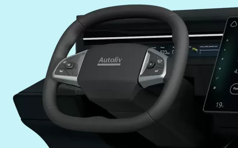 Foldable Steering Wheels Could Change Autonomous Cars in the Middle East