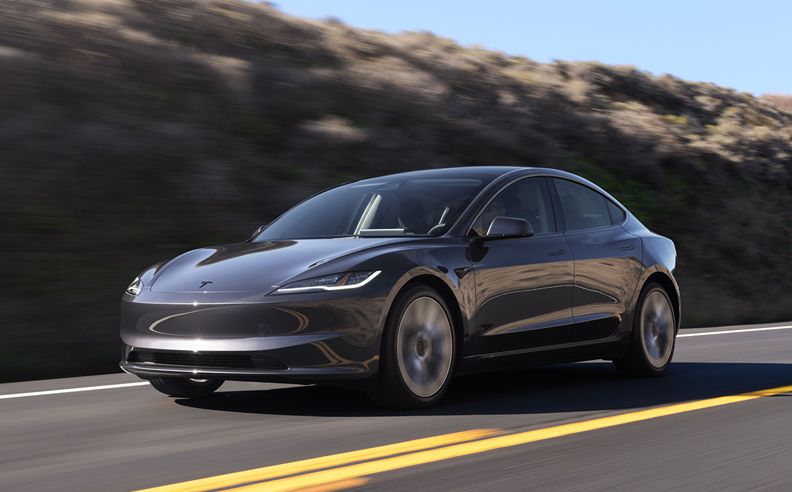 مواصفات Model 3 Standard وتجربة القيادة المتفوقة
