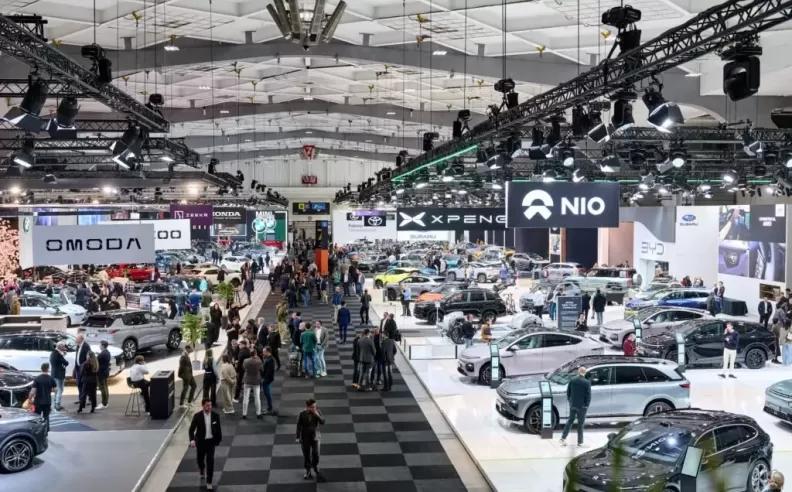 معرض بروكسل للسيارات 2026: أيقونة الأناقة، التكنولوجيا، ومستقبل التنقل العالمي