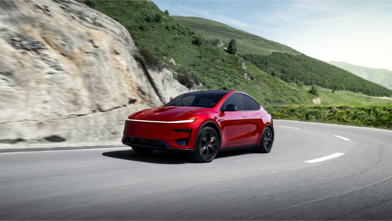 نقدّم لك طراز Model Y Performance الجديد في قطر والإمارات