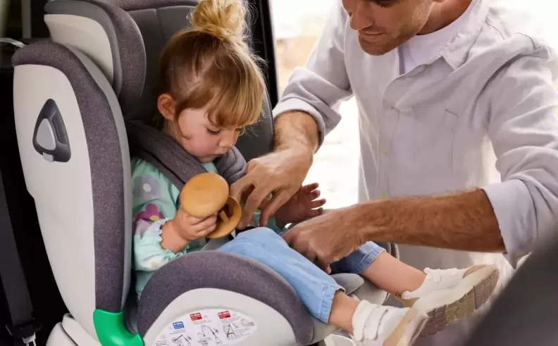 مقاعد الأطفال في القانون السعودي: حماية لأطفالك وتجنب لمخالفات تتجاوز المادة