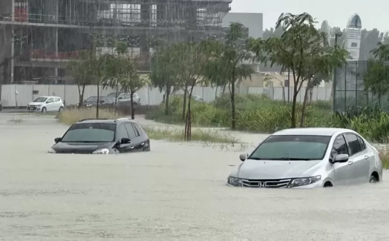 التعامل مع الأضرار: ماذا تفعل إذا غمرت المياه سيارتك؟