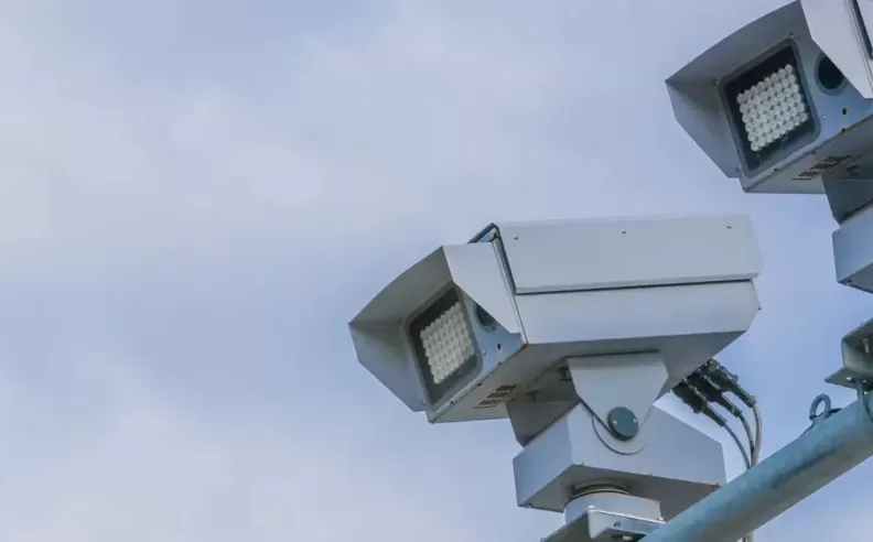 التكنولوجيا والخدمات الرقمية: أبشر والمرور السعودي