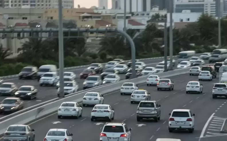 Digital Tools and Pro Tips for Keeping Your Driving Record Clean