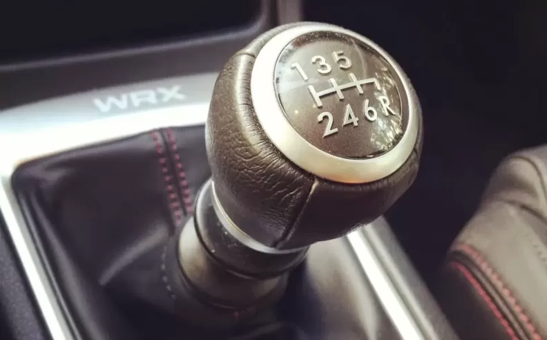 أوتباك ويلدرنس المرشح الأقوى