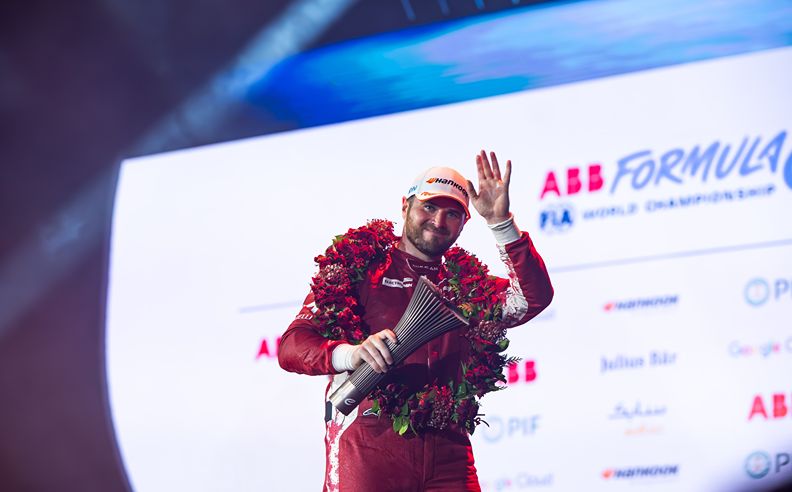 Nissan Formula E Team scores third podium of Season 12 in Jeddah
